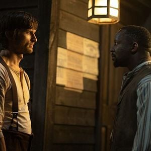 Fotoğraf Tom Weston-Jones