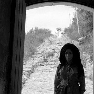 Fotoğraf Black God, White Devil