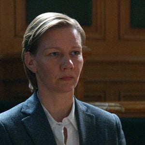 Fotoğraf Bir Düşüşün Anatomisi