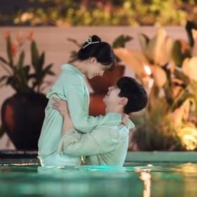 Fotoğraf King The Land