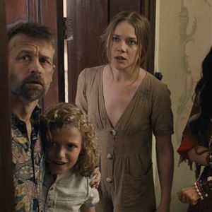 Fotoğraf The Unfamiliar