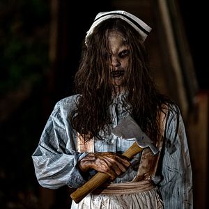 Fotoğraf She Came From The Woods