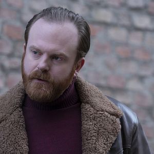 Fotoğraf Jeremy Bobb