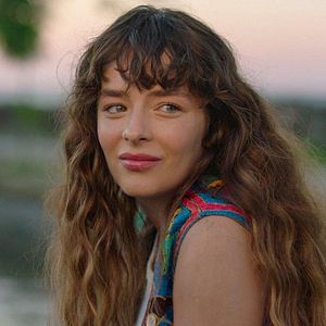 Fotoğraf Vermem Seni Ellere