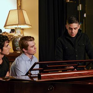 Fotoğraf Red, White & Royal Blue