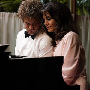 Fotoğraf Spinning Gold