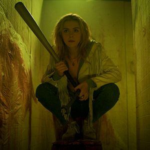 Fotoğraf Kiernan Shipka