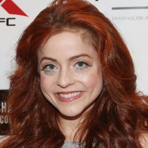 Fotoğraf Castille Landon