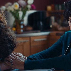 Fotoğraf Little Girl Blue