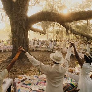 Fotoğraf The Color Purple