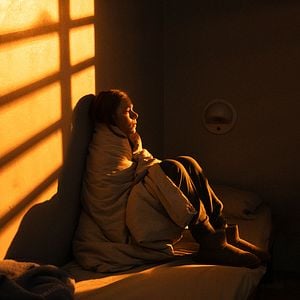 Fotoğraf Neredeyse Sıradan Bir Aile