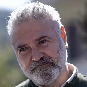 Fotoğraf Adım Farah