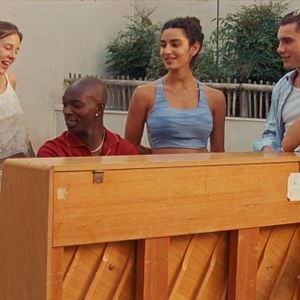 Fotoğraf Andranic Manet