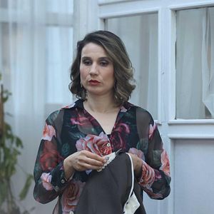 Fotoğraf Kendi Düşen Ağlamaz