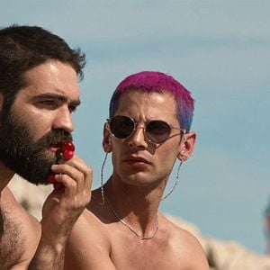 Fotoğraf To kalokairi tis Karmen