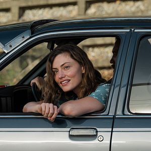 Fotoğraf Phoebe Tonkin