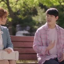 Fotoğraf Suspicious Partner