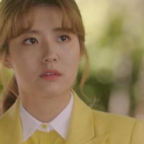Fotoğraf Suspicious Partner