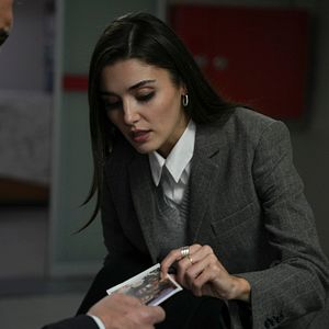 Fotoğraf Bambaşka Biri