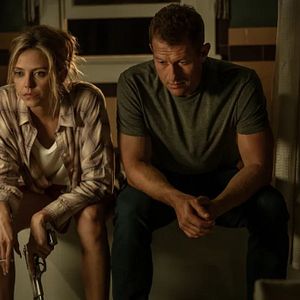 Fotoğraf James Badge Dale