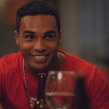 Fotoğraf Your Christmas or Mine?