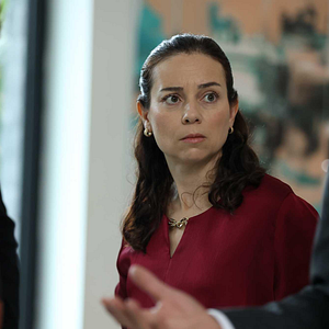 Fotoğraf Kendi Düşen Ağlamaz