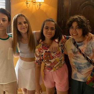 Fotoğraf Haydi Tut Elimi