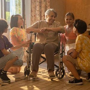 Fotoğraf Haydi Tut Elimi