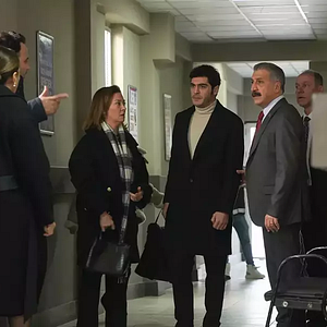 Fotoğraf Bambaşka Biri