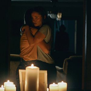 Fotoğraf Dark Windows