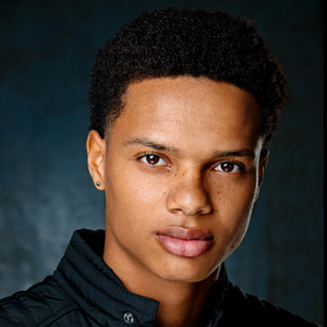 Fotoğraf Elijah Roberts