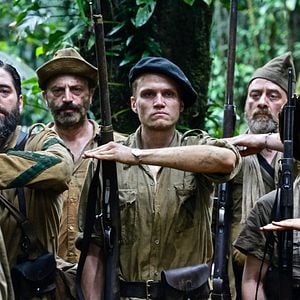 Fotoğraf Les Derniers Hommes