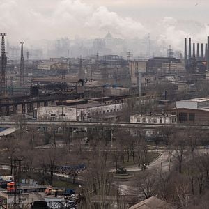 Fotoğraf 20 Days in Mariupol