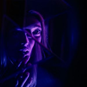 Fotoğraf Alycia Debnam-Carey