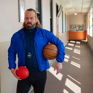 Fotoğraf Angus Sampson