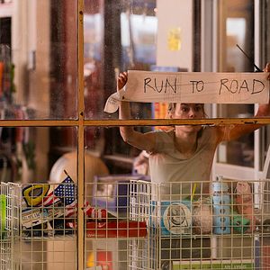 Fotoğraf Night of the Hunted