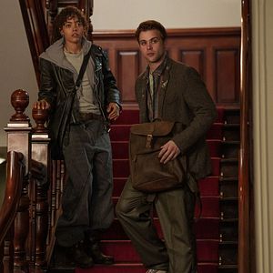 Fotoğraf Leo Woodall