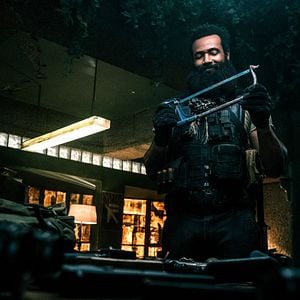 Fotoğraf Boy Kills World