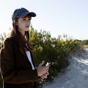 Fotoğraf Charlotte Hope