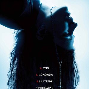 Fotoğraf Omen: İlk Kehanet