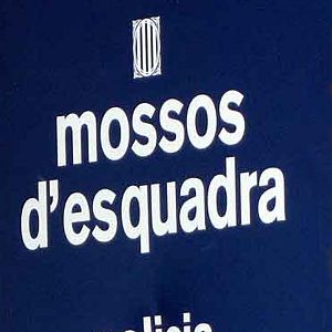 Fotoğraf Mossos d'esquadra
