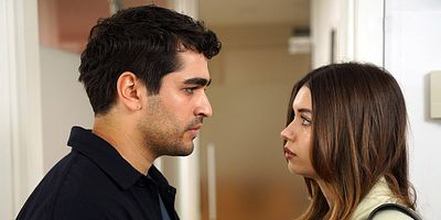 Yalı Çapkını 72.Bölüm posteri