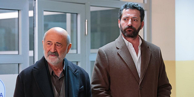 Uzak Şehir 50.Bölüm posteri