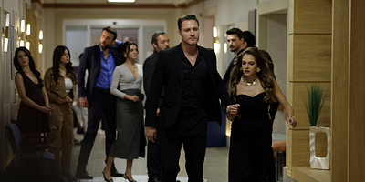 Hudutsuz Sevda 38.Bölüm posteri