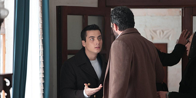 Uzak Şehir 45.Bölüm posteri