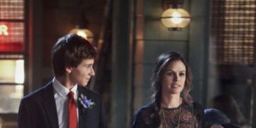 Baby, Don't Get Hooked on Me posteri