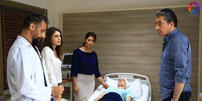 Paramparça 30.Bölüm posteri