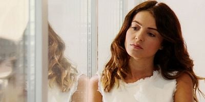 Adı Mutluluk 1.Bölüm posteri