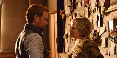 Ostinato in White posteri