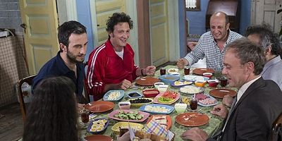 Beş Kardeş 12.Bölüm posteri